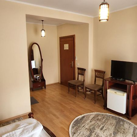 Guesthouse Bimbli Поградец Экстерьер фото