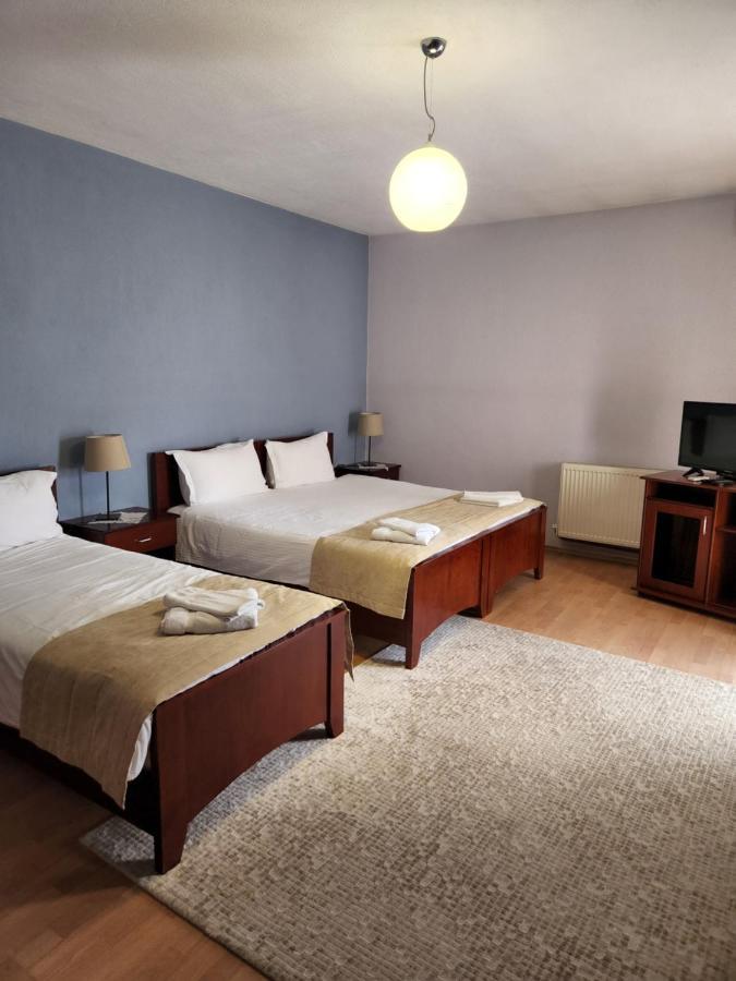 Guesthouse Bimbli Поградец Экстерьер фото