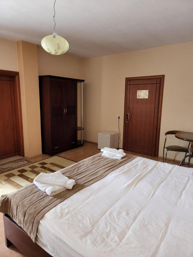 Guesthouse Bimbli Поградец Экстерьер фото