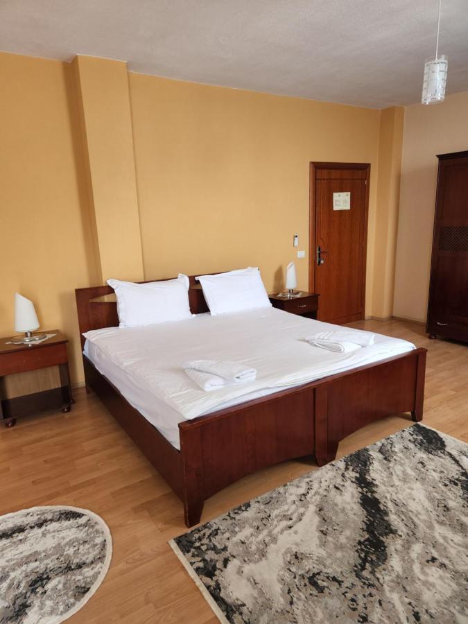 Guesthouse Bimbli Поградец Экстерьер фото