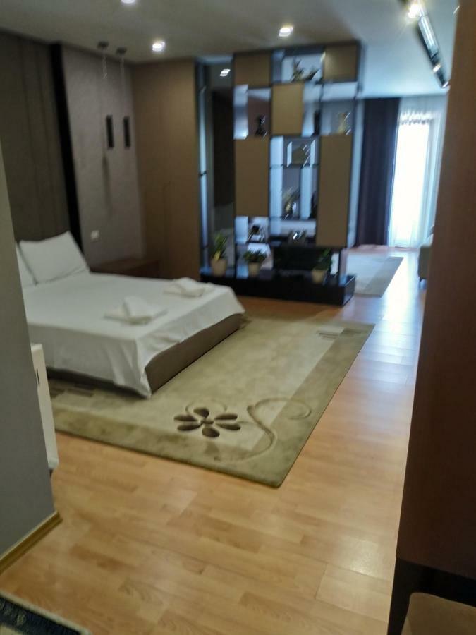 Guesthouse Bimbli Поградец Экстерьер фото